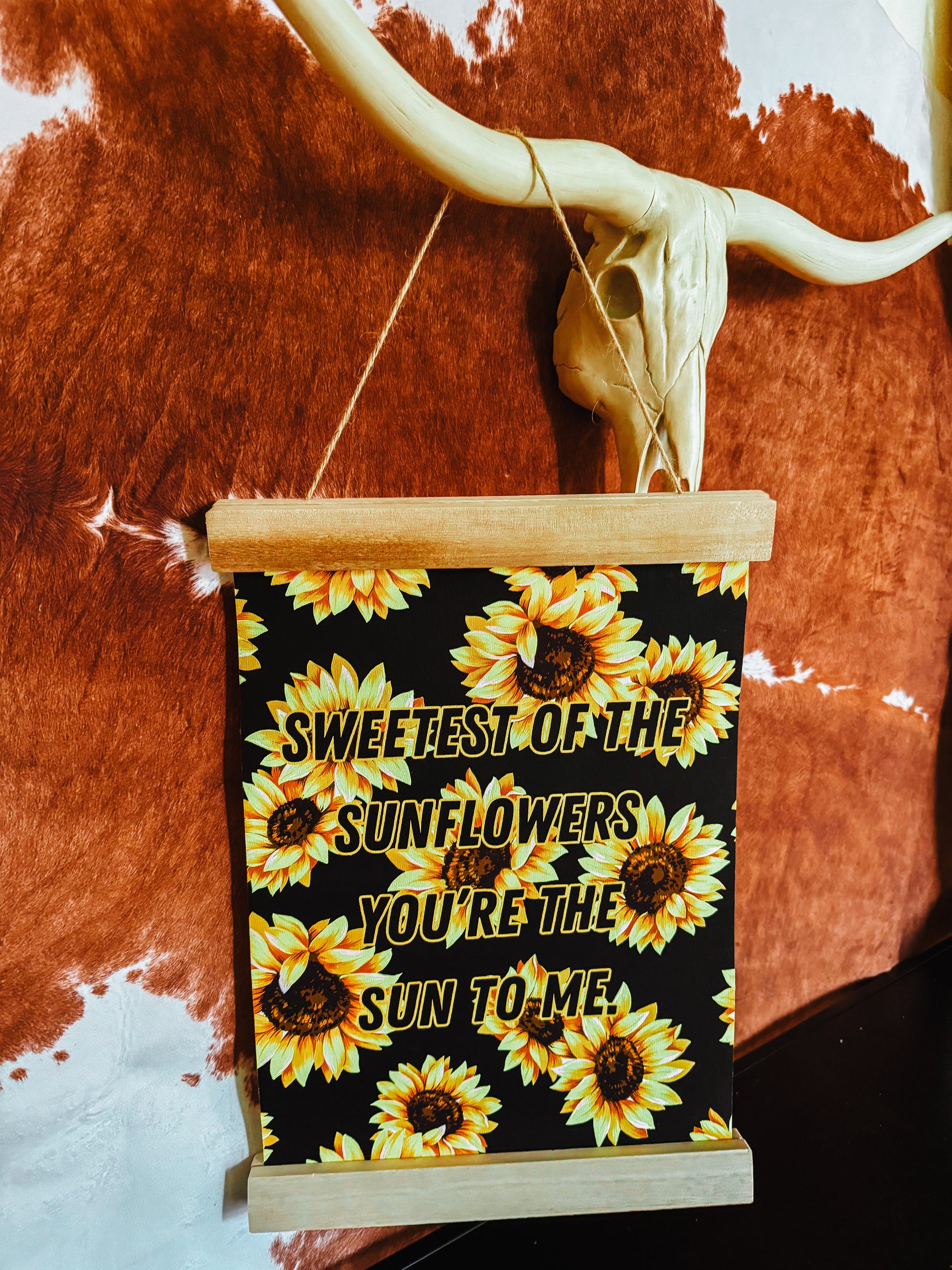 Sunflower Hanging Canvas Frame - The Western Boho Co