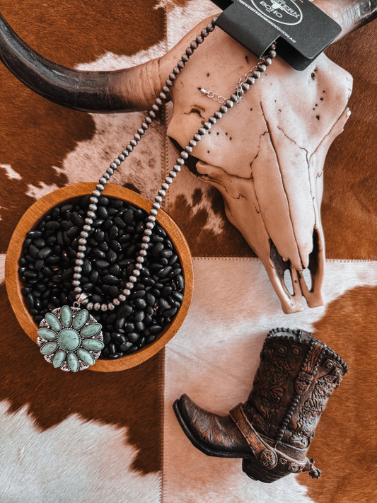 Navajo Turquoise Round Flower Pendant Necklace - The Western Boho Co