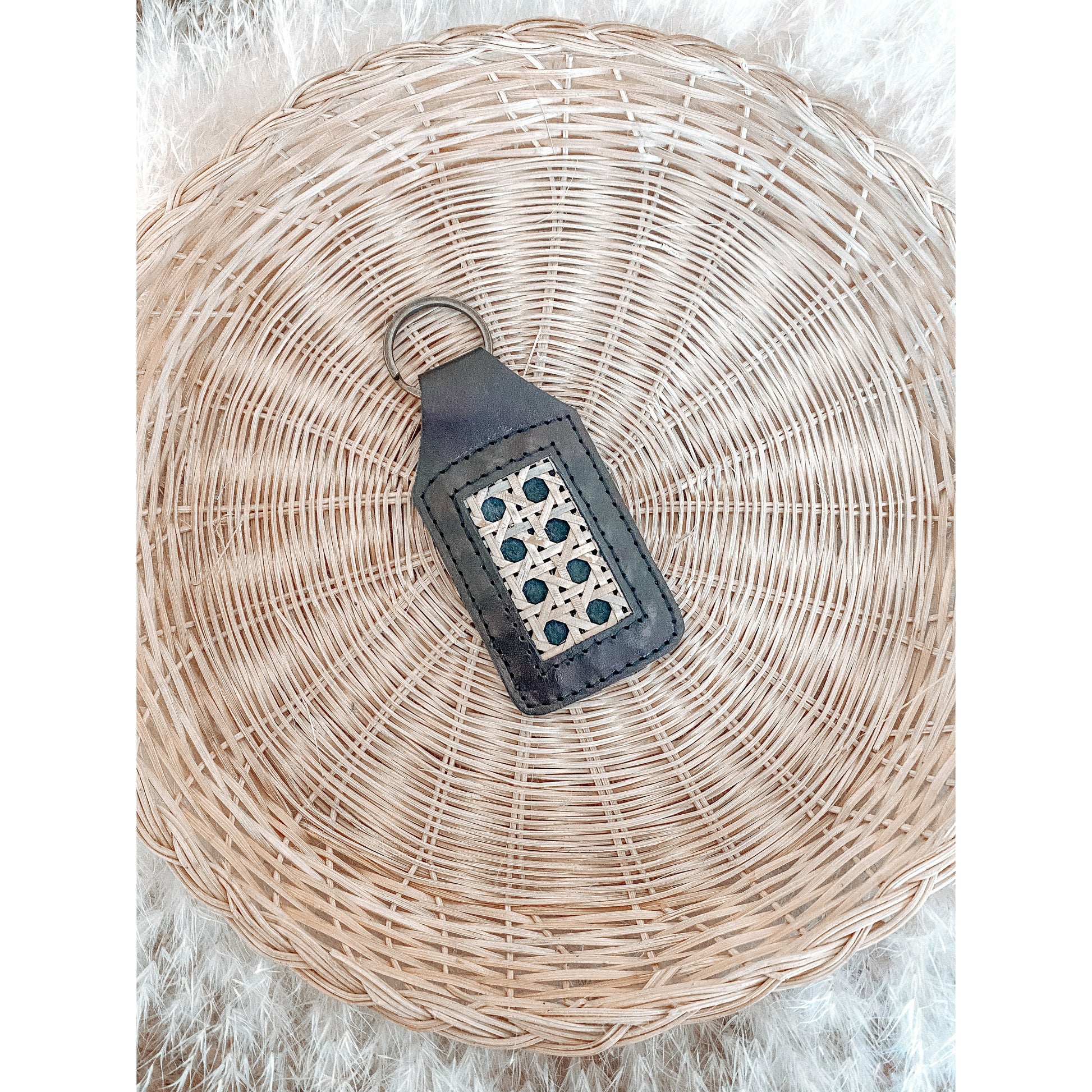 Darci Keyring Black - That Rattan Pop