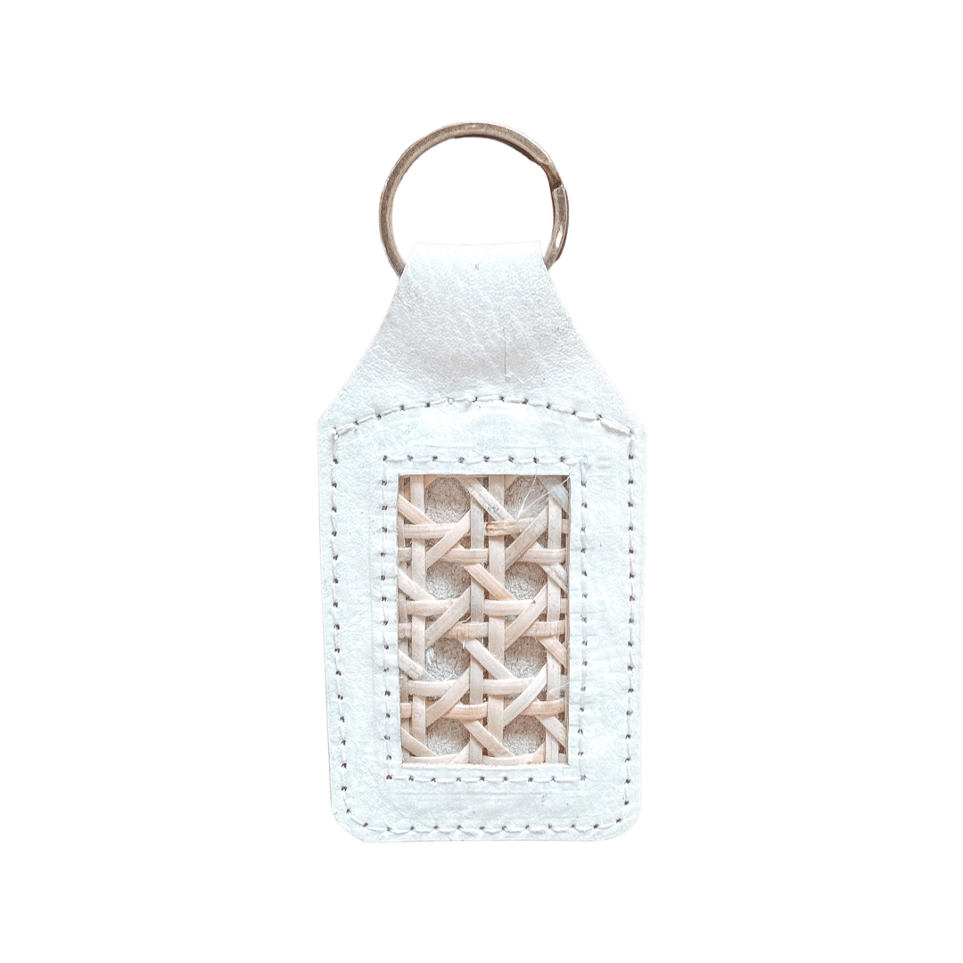 Darci Keyring White - That Rattan Pop